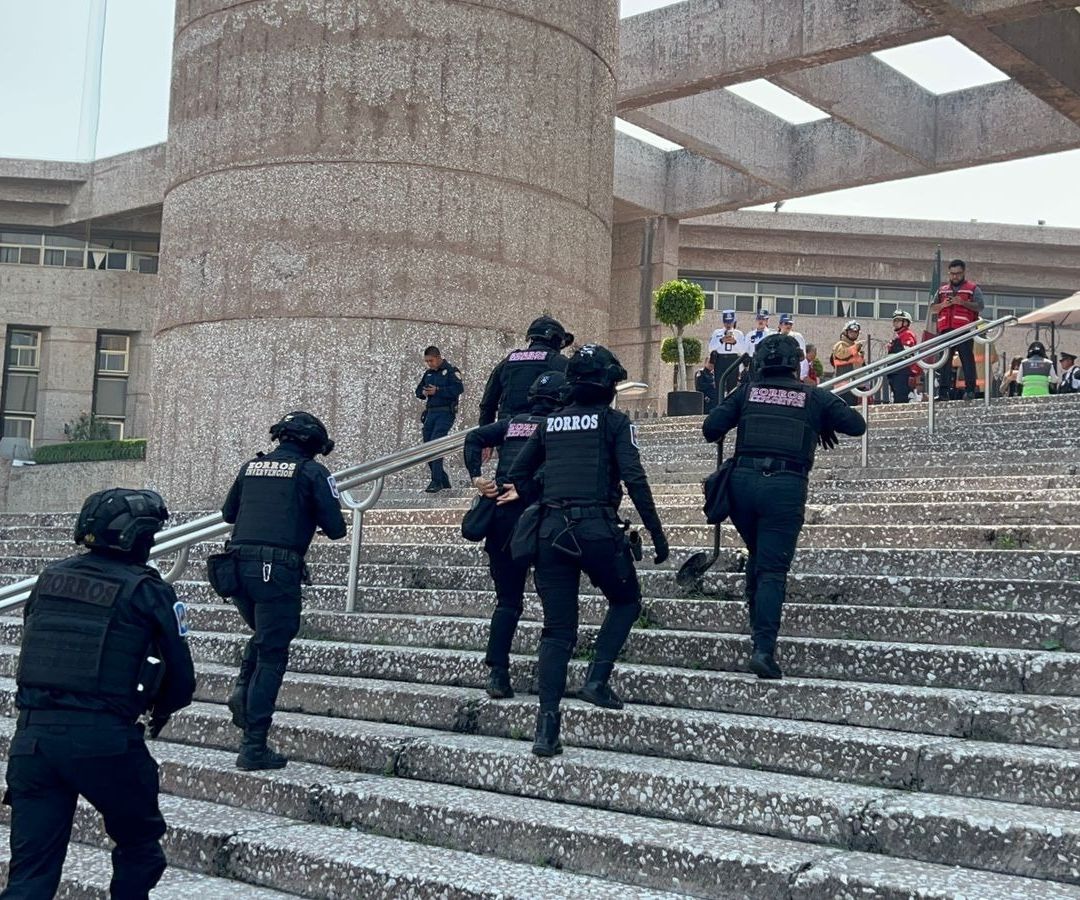 Reportan amenaza de bomba en juzgados de San Lázaro.